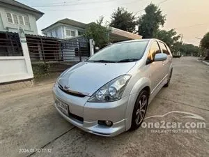 2004 Toyota WISH 2.0 S Wagon