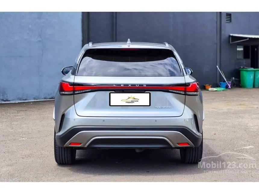2023 Lexus RX 350h Luxury SUV