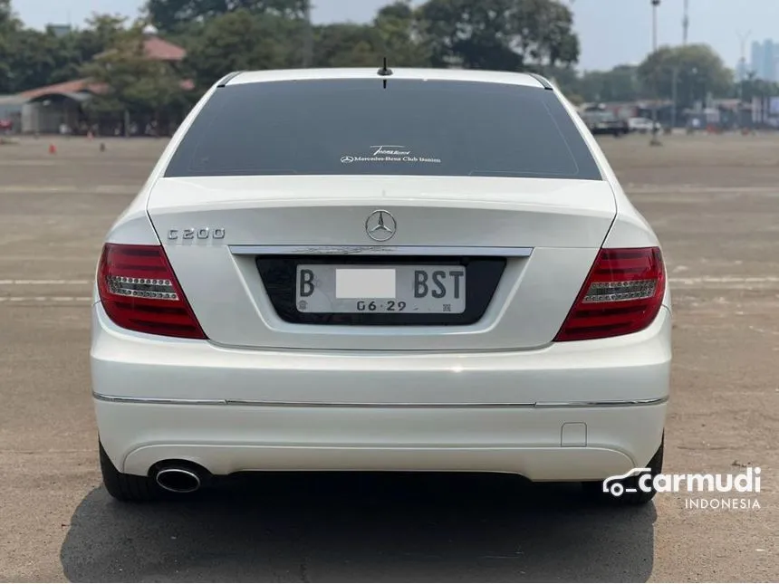 2014 Mercedes-Benz C200 CGI Sedan