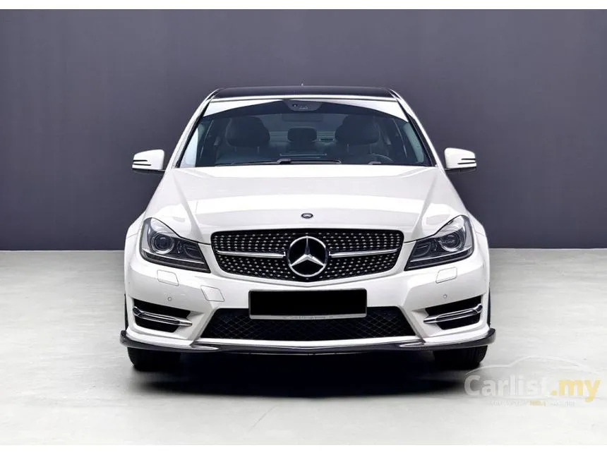 2014 Mercedes-Benz C200 CGI AMG Bodystyling Sedan