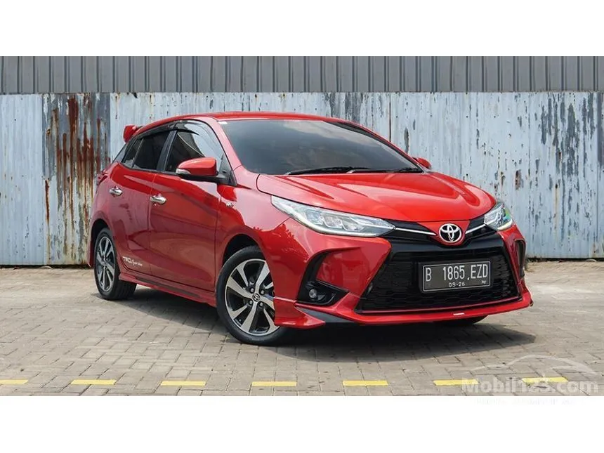 Jual Mobil Toyota Yaris 2021 TRD Sportivo 1.5 di Jawa Barat Automatic Hatchback Merah Rp 223.000.000