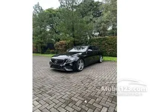2017 Mercedes-Benz E300 2.0 AMG Line Sedan