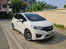 2016 Honda Jazz 1.5 (ปี 14-18) S i-VTEC Hatchback