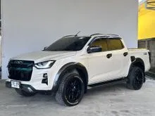 2020 Isuzu D-MAX 3.0 Cab-4 (ปี 19-26) Vcross M 4WD Pickup