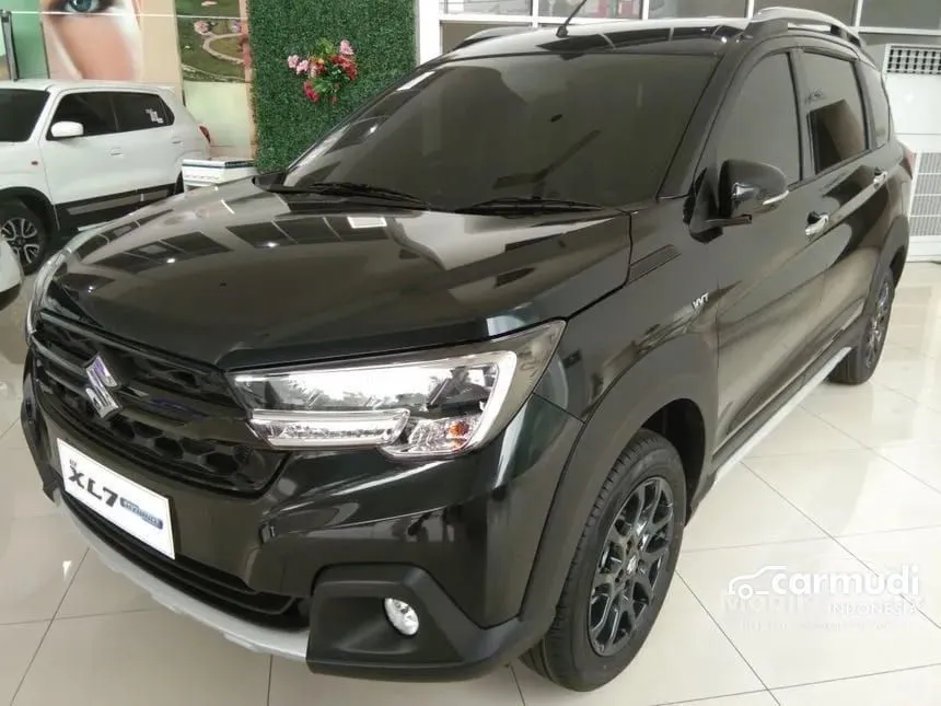 Jual Mobil Suzuki XL7 2024 BETA Hybrid 1.5 di DKI Jakarta Automatic Wagon Abu