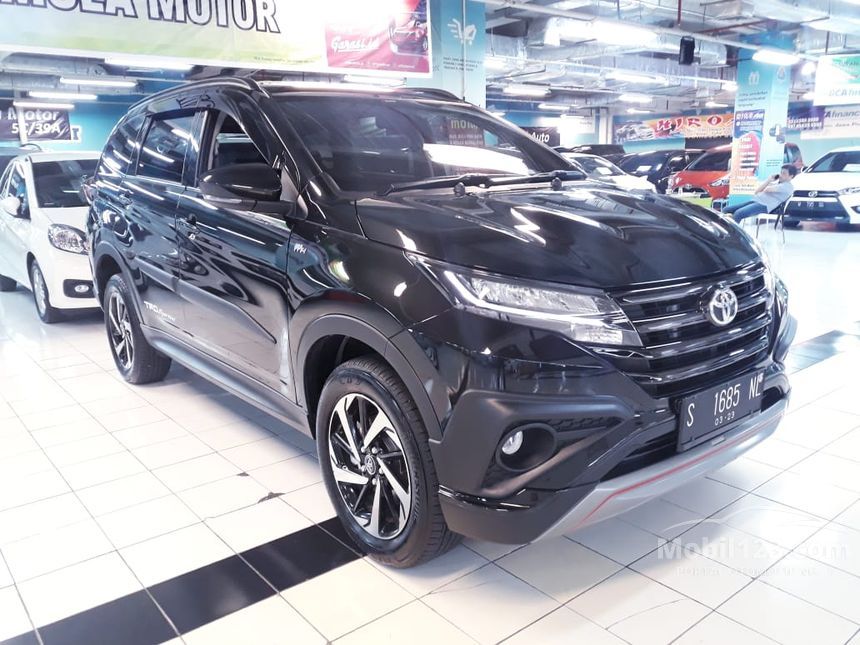 Jual Mobil Toyota Rush 2018 TRD Sportivo 1.5 di Jawa Timur ...