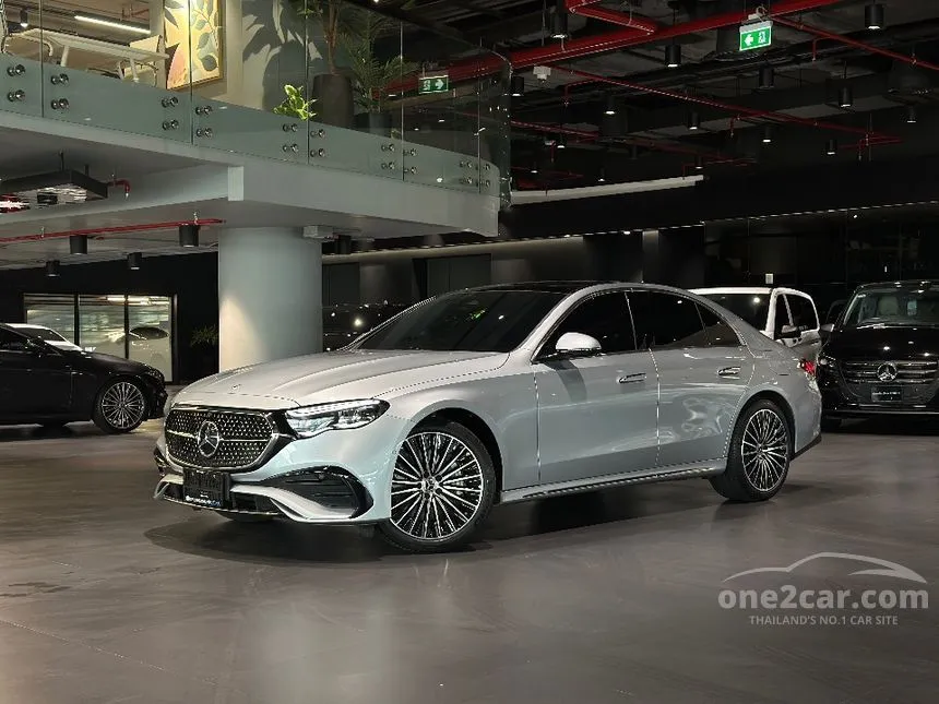 2025 Mercedes-Benz E350 e AMG Dynamic Sedan
