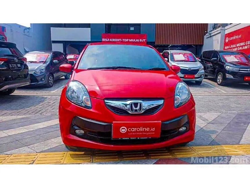 Jual Mobil Honda Brio 2015 Satya E 1.2 di DKI Jakarta Manual Hatchback Merah Rp 96.000.000