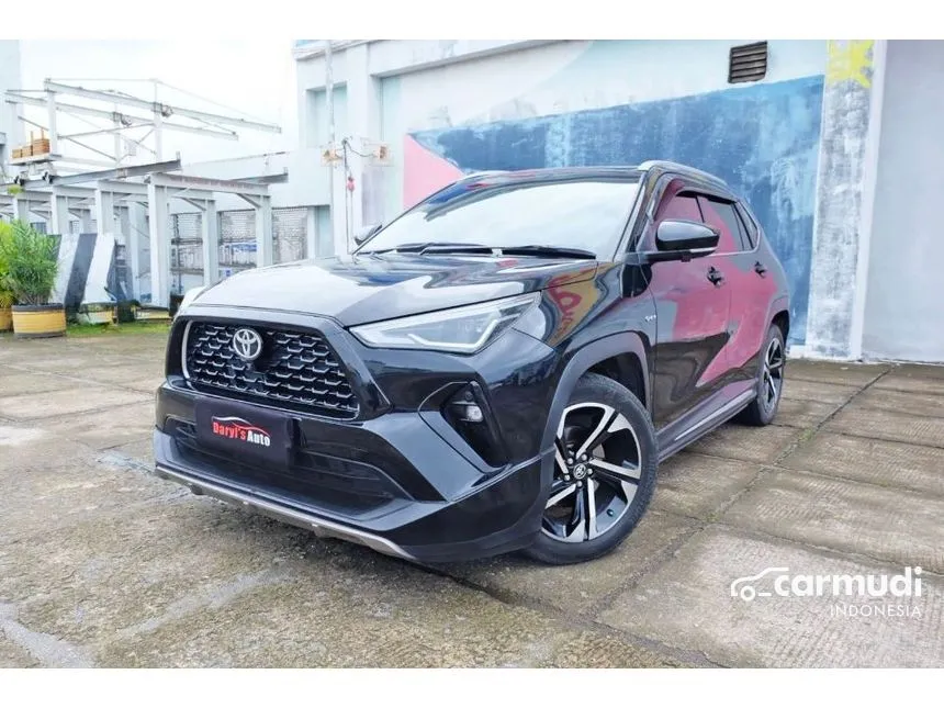 2024 Toyota Yaris Cross S HV (Premium colour) SUV