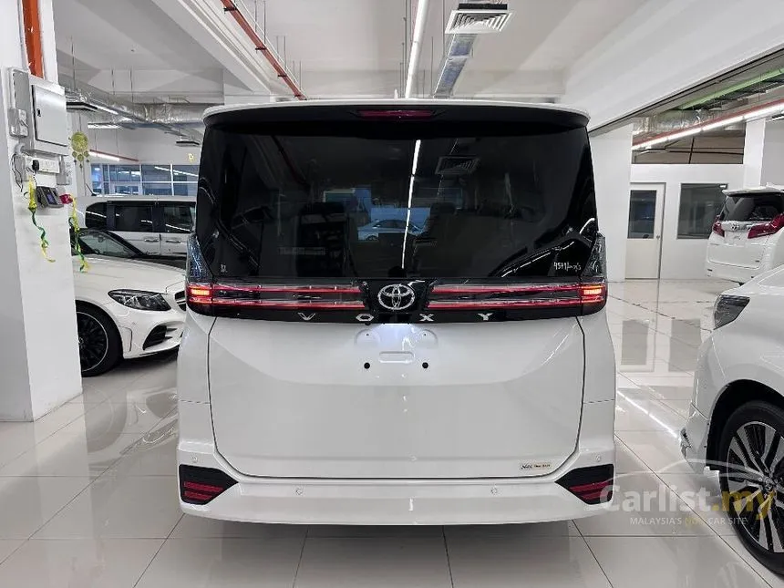 2022 Toyota Voxy S-Z MPV