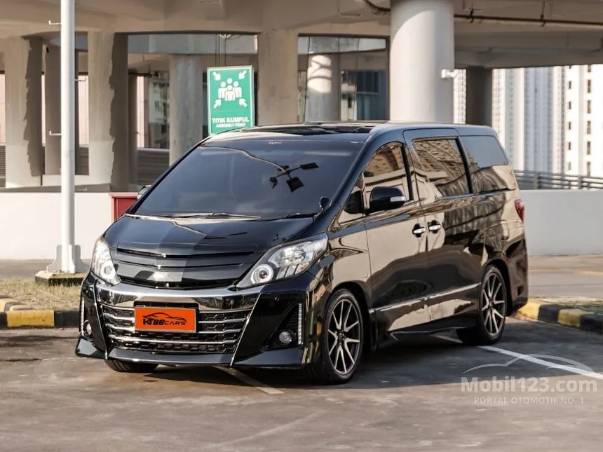 2013 Toyota Alphard GS MPV