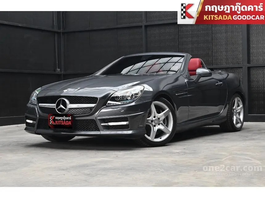 2012 Mercedes-Benz SLK200 AMG Sports BlueEFFICIENCY Convertible