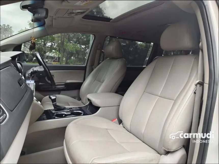 2019 KIA Grand Sedona (Diesel) MPV