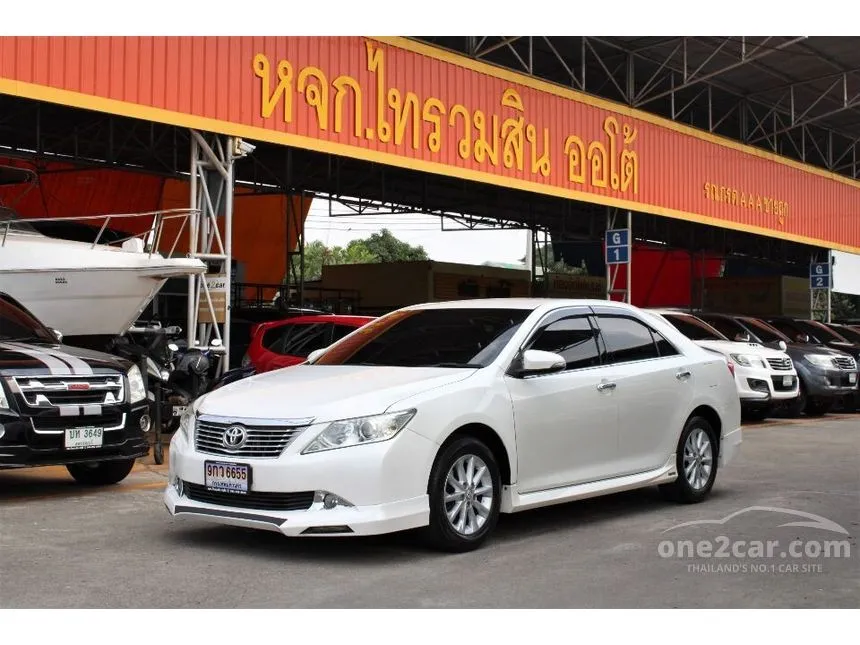 2013 Toyota Camry G Extremo Sedan
