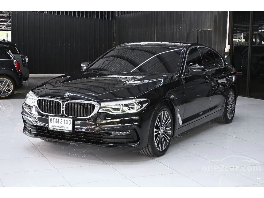 2019 BMW 530e Highline Sedan