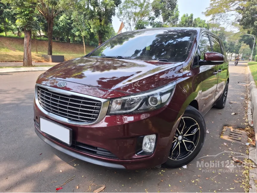 2018 KIA Grand Sedona MPV