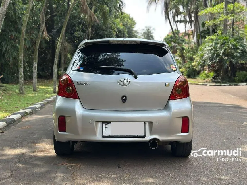 2012 Toyota Yaris J Hatchback