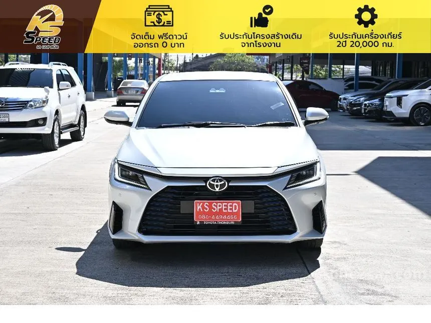 2023 Toyota Yaris Ativ Premium Sedan