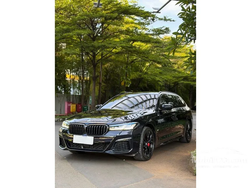 2023 BMW 530i M Sport Touring Wagon