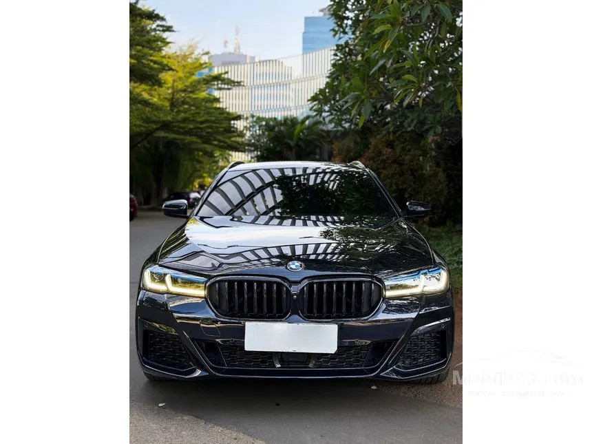 2023 BMW 530i M Sport Touring Wagon