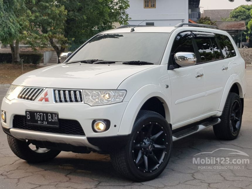 Jual Mobil  Mitsubishi Pajero  Sport  2012  Exceed  2 5 di 