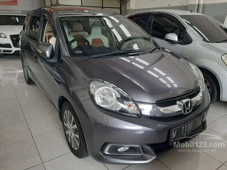Jual Mobil Honda Mobilio 2015 E Prestige 1.5 di Jawa Timur Automatic MPV Abu