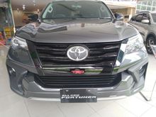 2019 Toyota Fortuner TRD Promo Kredit Termurah Bisa 7 tahun Ready Stock