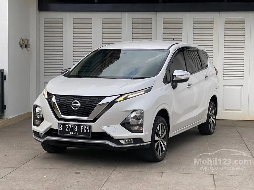 Jual Mobil Nissan Livina 2019 VL 1.5 di Yogyakarta Automatic Wagon Putih Rp 185.000.000