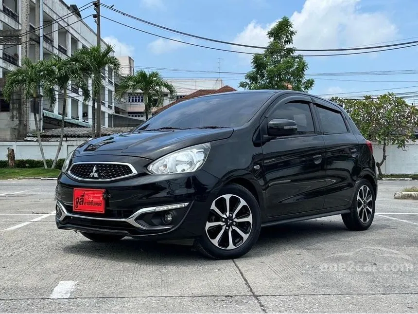 2017 Mitsubishi MIRAGE GLX Hatchback
