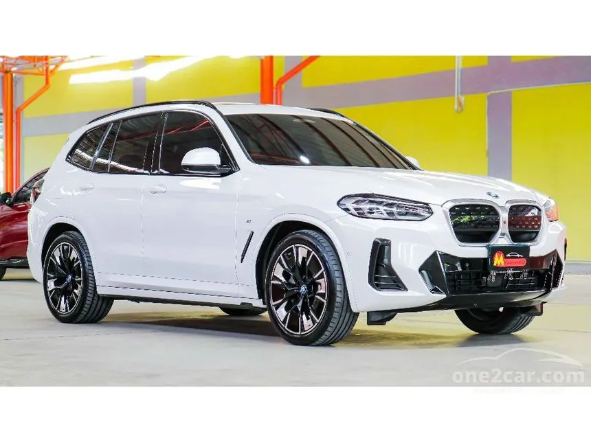 2023 BMW iX3 M Sport Pro SUV