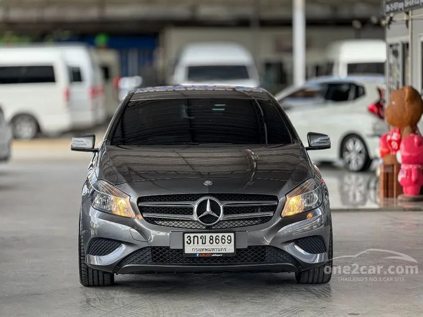 2014 Mercedes-Benz A180 Style BlueEFFICIENCY Hatchback