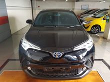 2019 Toyota C-HR 1,8 hybrid cui gudang,nego sampai deal