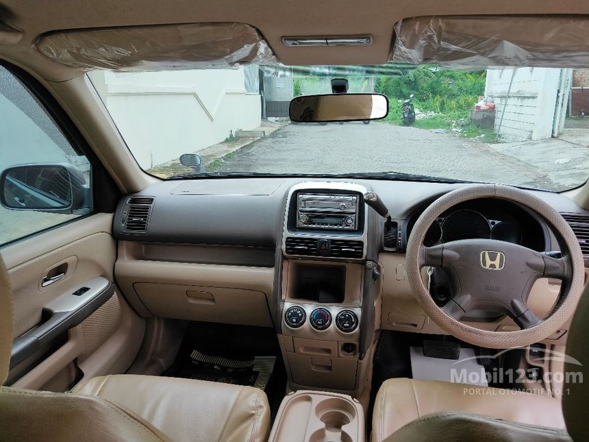 Jual Mobil  Honda  CR V 2006  RD 2 4 di Jawa Timur Automatic 