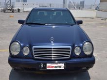 1996 Mercedes-Benz E320 3.2 W124 3.2 L6 Automatic Sedan