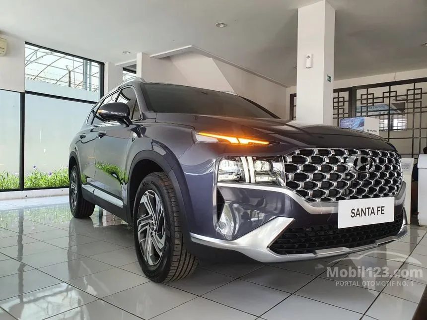 Jual Mobil Hyundai Santa Fe 2023 Signature 2.5 di DKI Jakarta Automatic SUV Abu