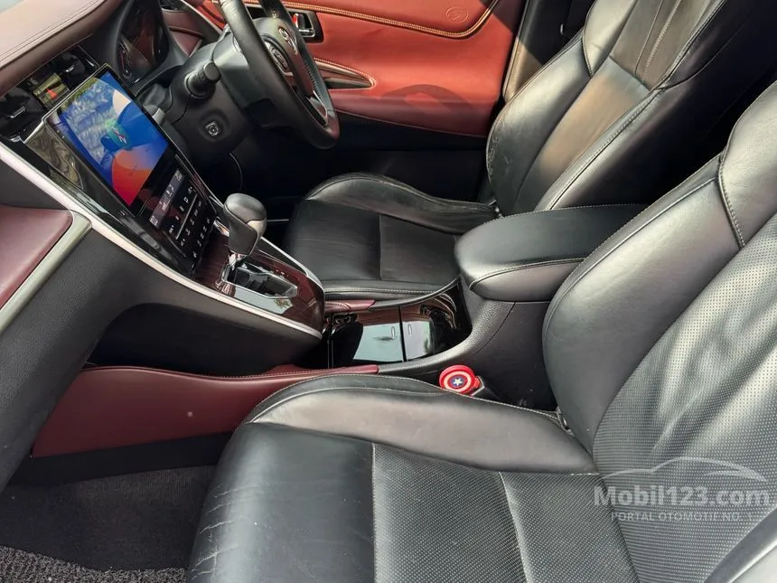 2014 Toyota Harrier SUV