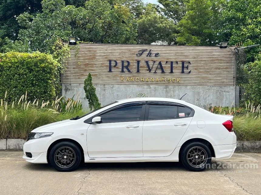 2013 Honda City V Modulo 01 Sedan