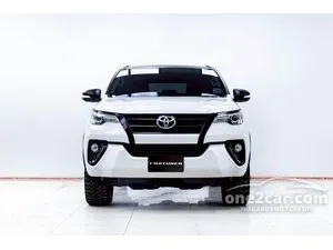 2016 Toyota FORTUNER 2.4 V SUV