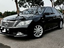 2014 Toyota Camry 2.5 V Sedan