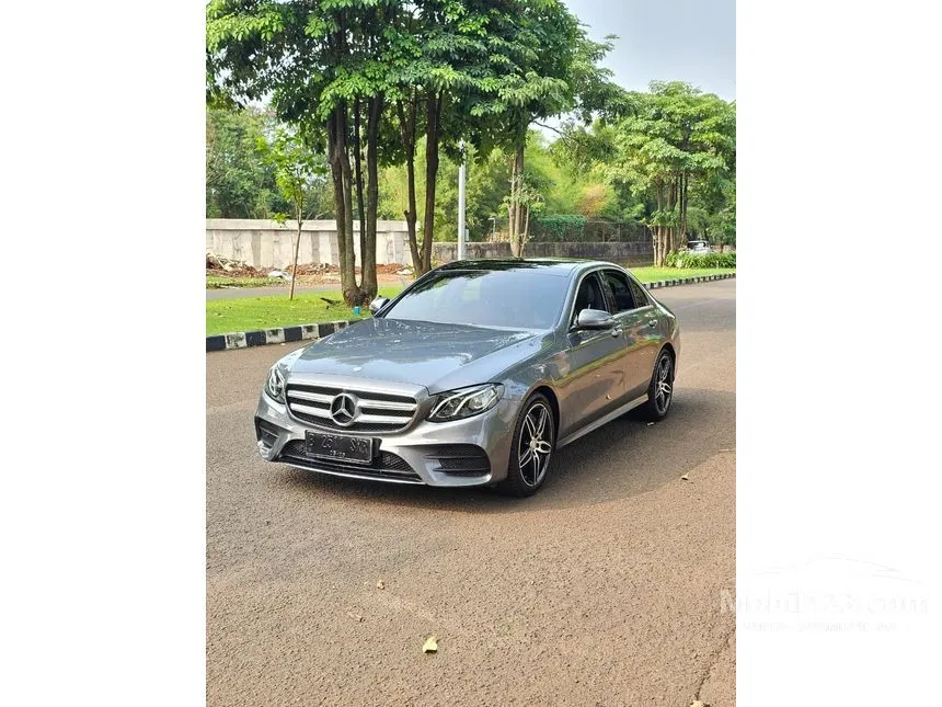 2017 Mercedes-Benz E300 AMG Line Sedan