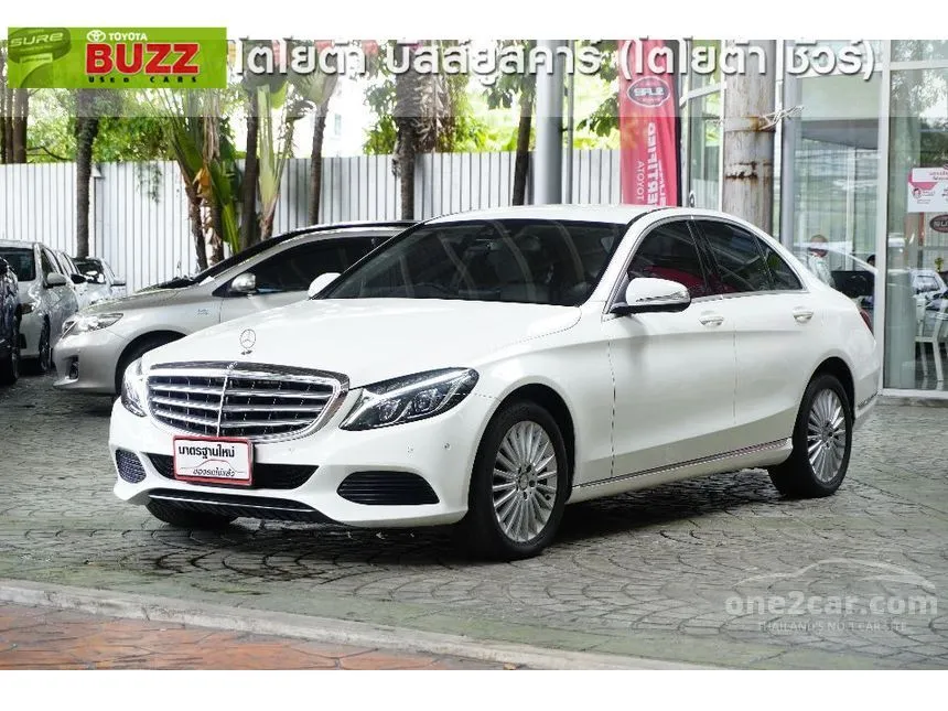 2015 Mercedes-Benz C300 Blue TEC Hybrid Exclusive Sedan