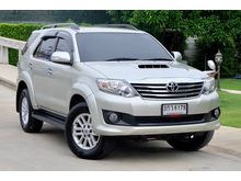 2014 Toyota Fortuner 3.0 (ปี 12-15) V SUV AT