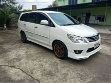 2012 Toyota Innova 2.0 (ปี 11-15) V Wagon AT