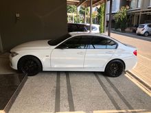 2015 BMW 320i 2.0 Sport Sedan, low km, seperti baru #jualcepatpemiliklangsung