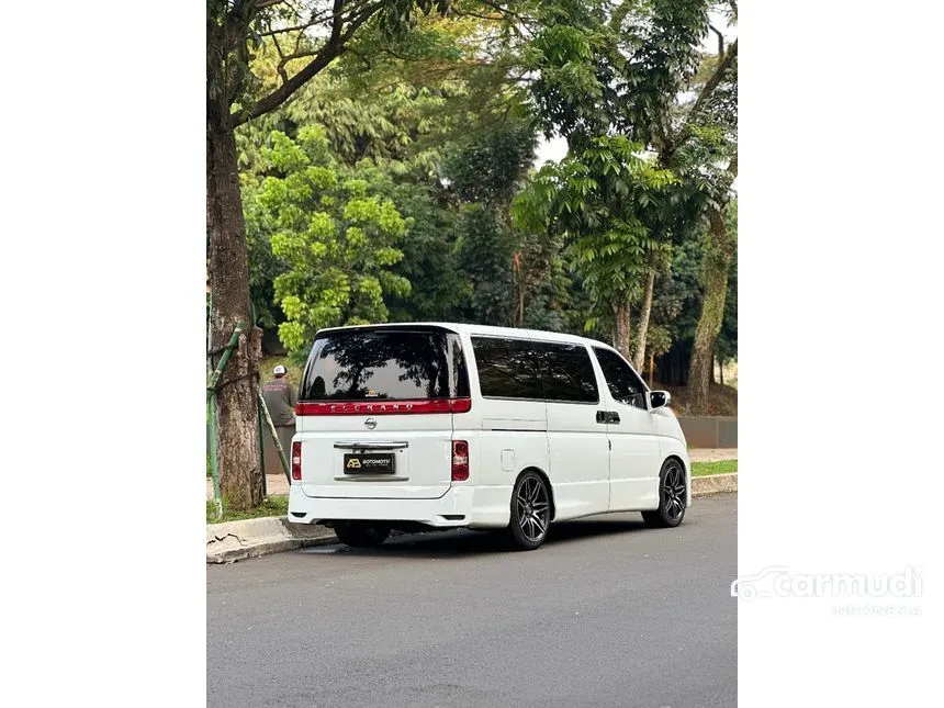 2010 Nissan Elgrand MPV