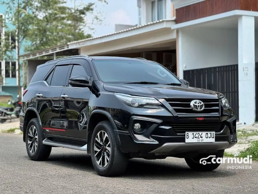 2019 Toyota Fortuner VRZ TRD 4X2 SUV
