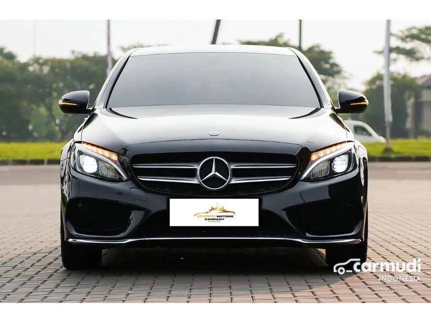 2018 Mercedes-Benz C200 AMG Line Sedan