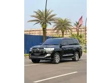 2018 Toyota Land Cruiser 4.5 200 VX-R SUV Black on Black Odo 94 Rb (TERMURAH)