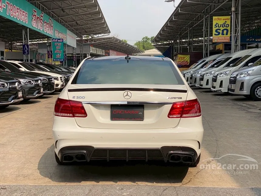 2014 Mercedes-Benz E300 AMG Dynamic Blue TEC Hybrid Sedan