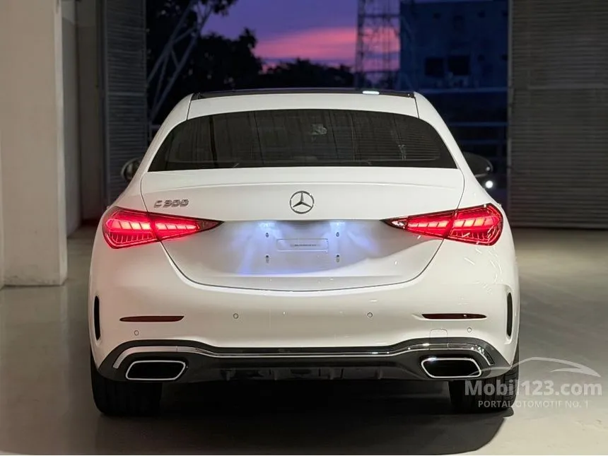 2024 Mercedes-Benz C300 AMG Line Sedan